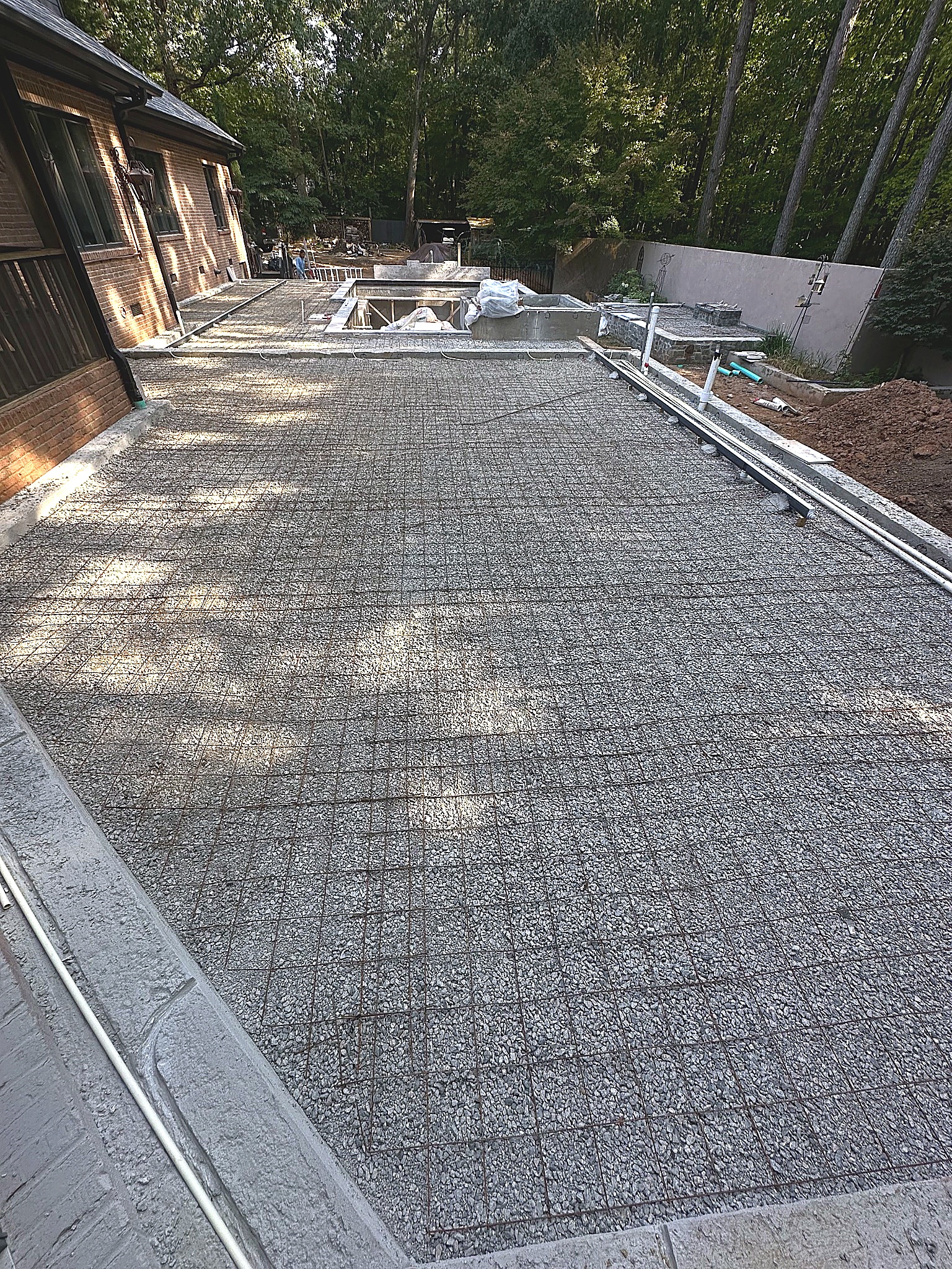 Travertine deck construction